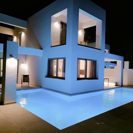 גנאדי Alpha Villas מראה חיצוני תמונה
